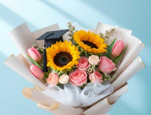 Give Graduation Bouquets to Commemorate this Important Occasion with Elegance